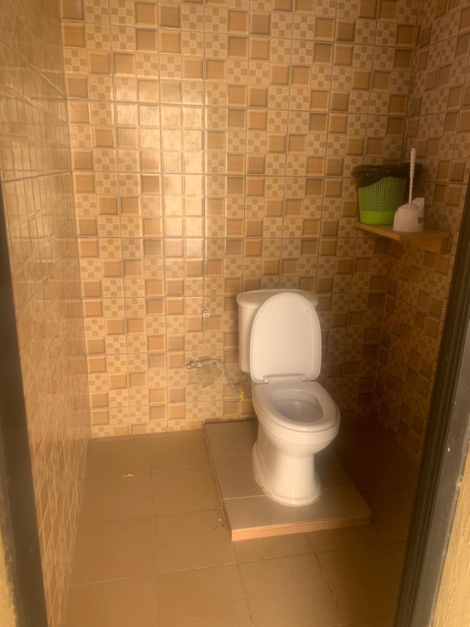 Auberge Keur Ely Ouoran Exteriör bild